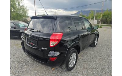 toyota-rav4-2-2-d4d - 3