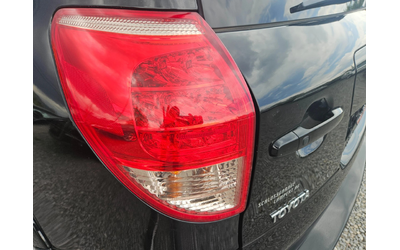 Toyota Rav4 2.2 D4D - автомобили, коли, обяви за нови и употребявани 6