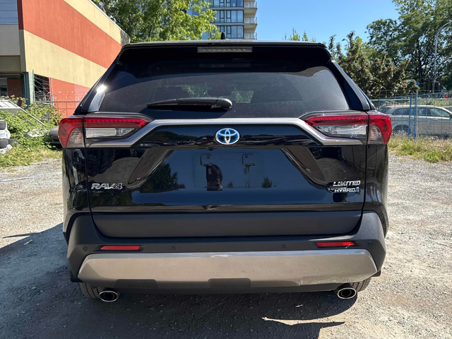 Toyota Rav4 2.5L 4cyl AWD - автомобили, коли, обяви за нови и употребявани 3