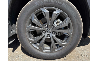 Toyota Rav4 2.5L 4cyl AWD - автомобили, коли, обяви за нови и употребявани 6