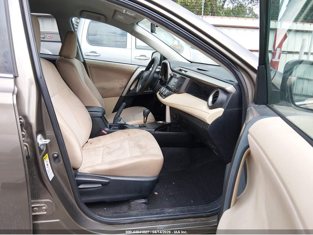 Toyota Rav4 2.5L I-4 DOHC, VVT, 176HP All Wheel Drive - автомобили, коли, обяви за нови и употребявани 4