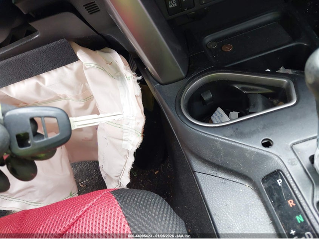 Toyota Rav4 2.5L I-4 DOHC, VVT, 176HP Front Wheel Drive - автомобили, коли, обяви за нови и употребявани 10