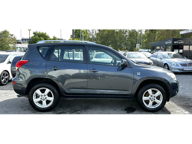 Toyota Rav4 2.2D-4D 136HP AWD 153, 000KM - автомобили, коли, обяви за нови и употребявани 3