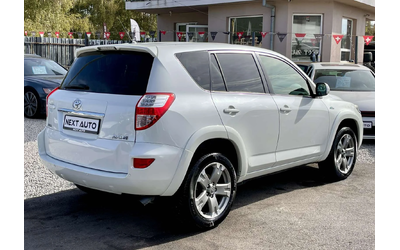 toyota-rav4 - 4