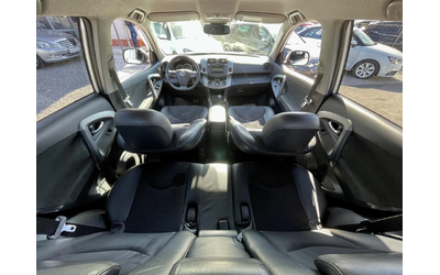 Toyota Rav4 2.2D 150HP AUTOMAT - автомобили, коли, обяви за нови и употребявани 8