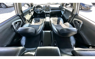 Toyota Rav4 2.2D-CAT 150HP 158, 000KM NAVI CAM EURO5A - автомобили, коли, обяви за нови и употребявани 8