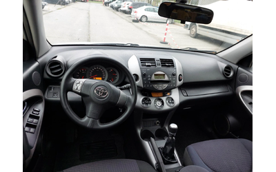 toyota-rav4 - 4