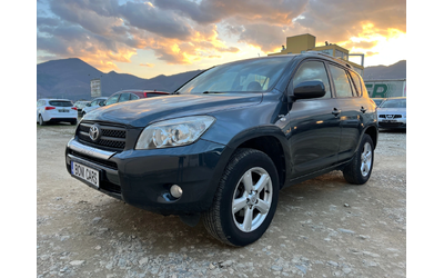 toyota-rav4 - 0