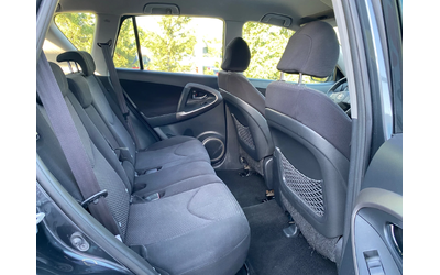 Toyota Rav4 2.2D4d-136кс= 4х4= 6СКОРОСТИ= КЛИМАТРОНИК - автомобили, коли, обяви за нови и употребявани 13