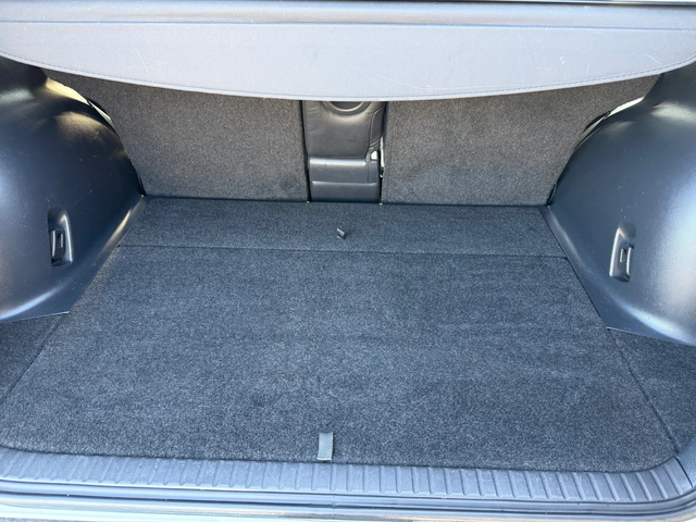 Toyota Rav4 2.2 D4D (КАТО НОВА) - автомобили, коли, обяви за нови и употребявани 14