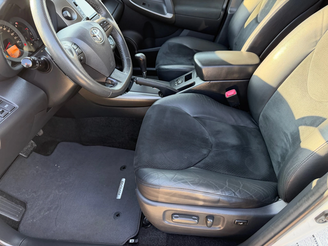 Toyota Rav4 2.2 D4D (КАТО НОВА) - автомобили, коли, обяви за нови и употребявани 8