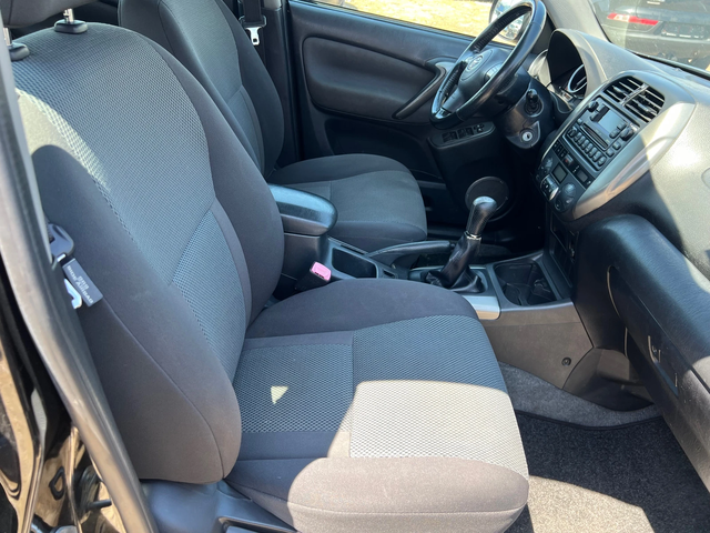 Toyota Rav4 2.0 D4D - автомобили, коли, обяви за нови и употребявани 10