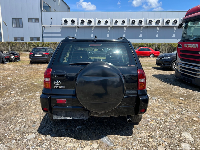 Toyota Rav4 2.0 D4D - автомобили, коли, обяви за нови и употребявани 5