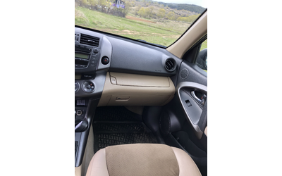 Toyota Rav4, 2011 г., 196333 км, 150 к.с. - автомобили, коли, обяви за нови и употребявани 7