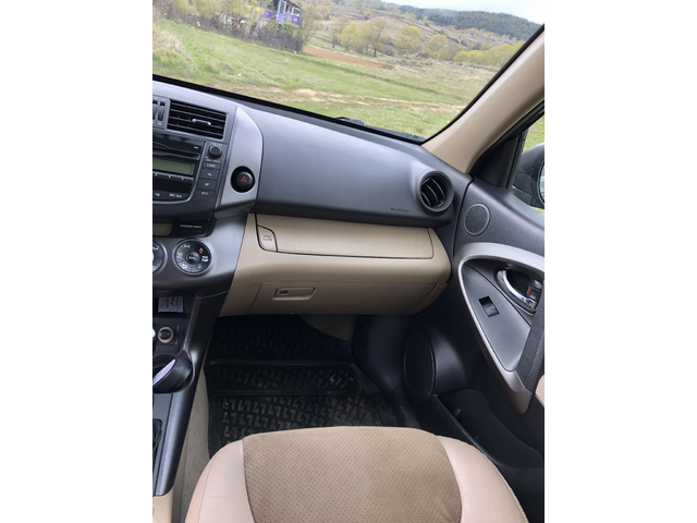 Toyota Rav4, 2011 г., 196333 км, 150 к.с. - автомобили, коли, обяви за нови и употребявани 7