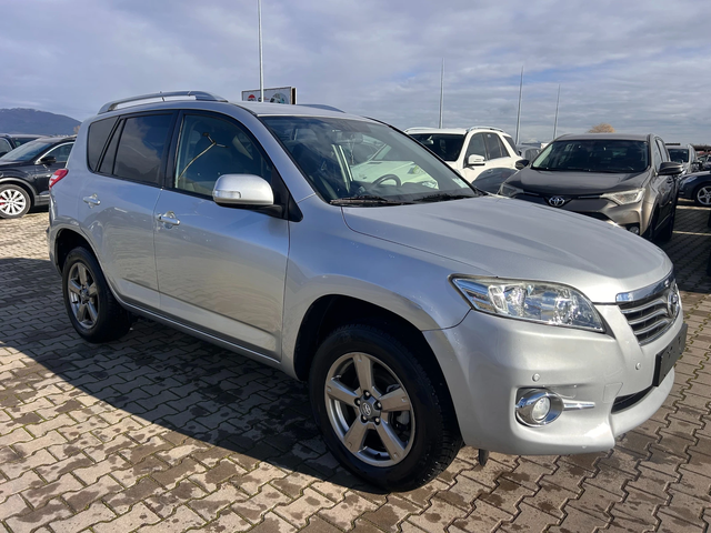 Toyota Rav4 2.2D-4D 4X4 KOJA/NAVI EURO 5 - автомобили, коли, обяви за нови и употребявани 3