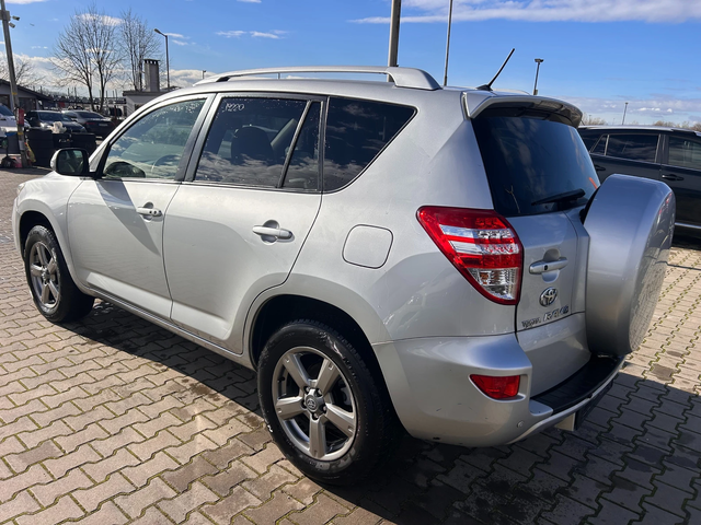 Toyota Rav4 2.2D-4D 4X4 KOJA/NAVI EURO 5 - автомобили, коли, обяви за нови и употребявани 7