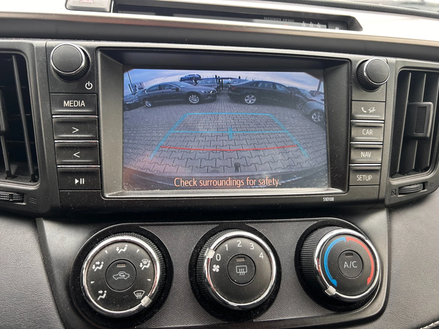 Toyota Rav4 2.0VVTI 4X4 AVTOMAT/NAVI/KAMERA EURO 6 - автомобили, коли, обяви за нови и употребявани 12