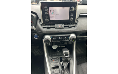 Toyota Rav4 2.5HYBRID AVTOMAT/NAVI EURO 6 - автомобили, коли, обяви за нови и употребявани 11