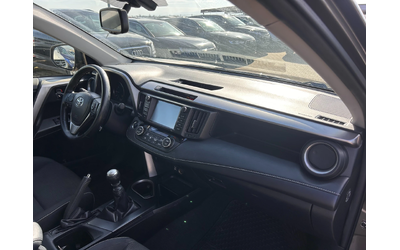 Toyota Rav4 2.0D-4D NAVI/KAMERA EURO 6 - автомобили, коли, обяви за нови и употребявани 9