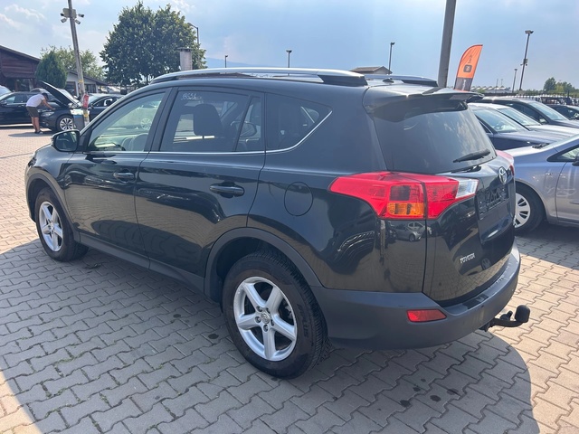 Toyota Rav4 2.2D-4D NAVI/KAMERA EURO 5 - автомобили, коли, обяви за нови и употребявани 7