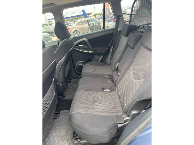 Toyota Rav4 2.0i AVTOMAT 4X4 EURO 4 - автомобили, коли, обяви за нови и употребявани 10