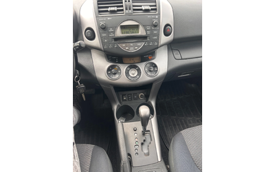 Toyota Rav4 2.0i AVTOMAT 4X4 EURO 4 - автомобили, коли, обяви за нови и употребявани 12