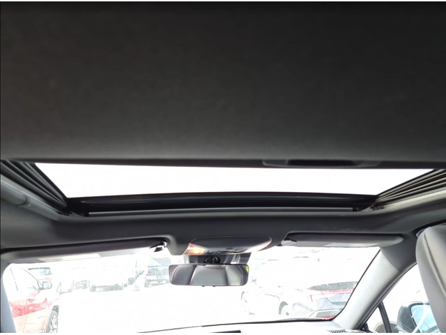 Toyota Rav4 HYBRID XSE - автомобили, коли, обяви за нови и употребявани 8