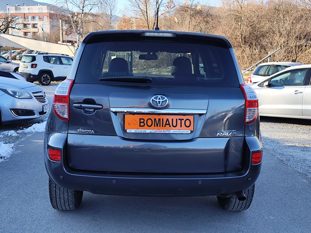 Toyota Rav4 2.2D* CROSSOVER* 4X4* АВТОМАТИК* EURO5A* - автомобили, коли, обяви за нови и употребявани 4