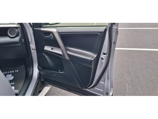 Toyota Rav4 2.5  Bensin Hybrid Navi Камера Swiss - автомобили, коли, обяви за нови и употребявани 10