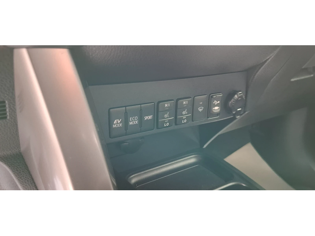 Toyota Rav4 2.5  Bensin Hybrid Navi Камера Swiss - автомобили, коли, обяви за нови и употребявани 16