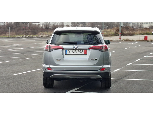 Toyota Rav4 2.5  Bensin Hybrid Navi Камера Swiss - автомобили, коли, обяви за нови и употребявани 4