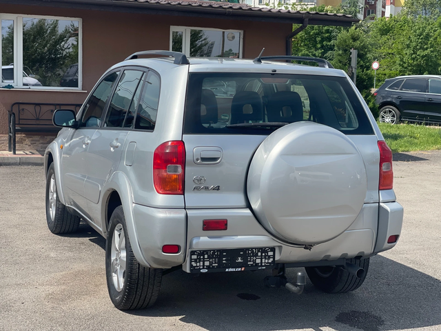 Toyota Rav4 2.0VVT-i 4x4 - автомобили, коли, обяви за нови и употребявани 3