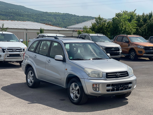 Toyota Rav4 2.0VVT-i 4x4 - автомобили, коли, обяви за нови и употребявани 7