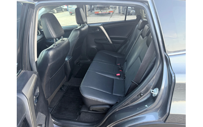 Toyota Rav4 2.2 D4D AWD - автомобили, коли, обяви за нови и употребявани 13