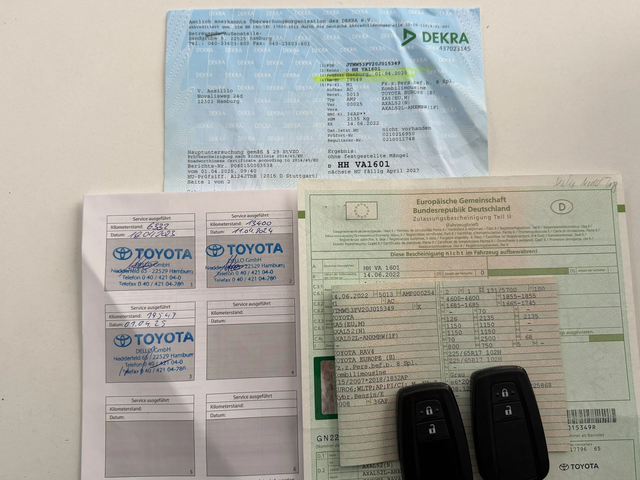 Toyota Rav4 2.5 Hybrid* СЕРВИЗНА КНИЖКА С ПЪЛНА ИСТОРИЯ - автомобили, коли, обяви за нови и употребявани 16