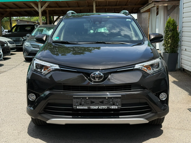 Toyota Rav4 2.0i* 4x4* СЕРВИЗНА КНИЖКА С ПЪЛНА ИСТОРИЯ В ТОЙОТ - автомобили, коли, обяви за нови и употребявани 1