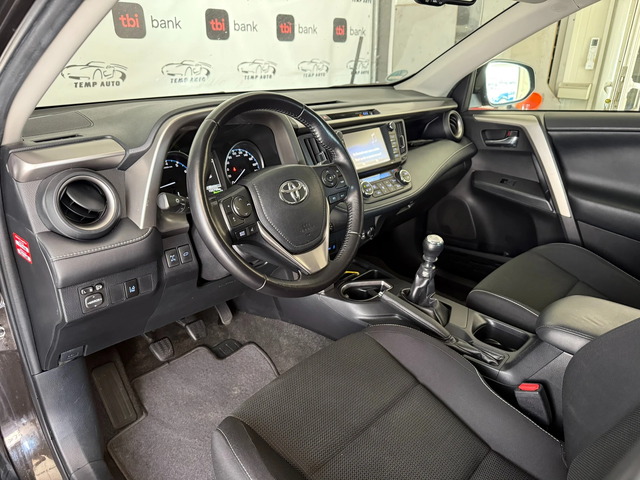 Toyota Rav4 2.0i* 4x4* СЕРВИЗНА КНИЖКА С ПЪЛНА ИСТОРИЯ В ТОЙОТ - автомобили, коли, обяви за нови и употребявани 8