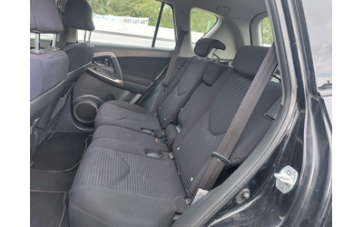 Toyota Rav4 2.2D* 6-Speed.* - автомобили, коли, обяви за нови и употребявани 10