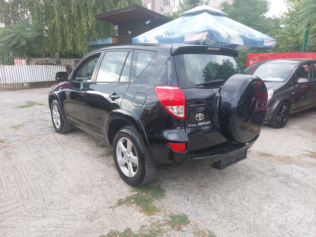 Toyota Rav4 2.2D* 6-Speed.* - автомобили, коли, обяви за нови и употребявани 2
