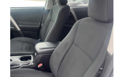 Toyota Rav4 2.5 LE - автомобили, коли, обяви за нови и употребявани 7