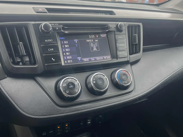 Toyota Rav4 2.5 LE - автомобили, коли, обяви за нови и употребявани 8