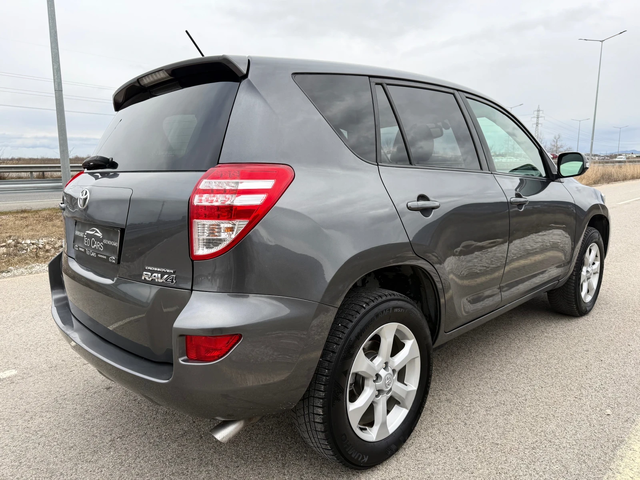 Toyota Rav4 2.0 VVT-i / FULL / AVTOMAT / EXECUTIVE / 4X4 - автомобили, коли, обяви за нови и употребявани 6