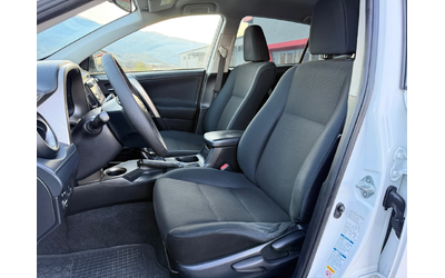 Toyota Rav4 2.0 D-4D / AWD 4X4 / AVTOPILOT / 186 000km !!! - автомобили, коли, обяви за нови и употребявани 9