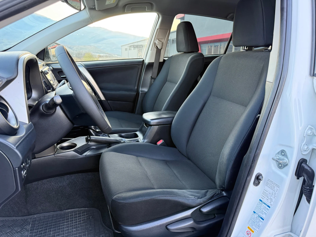 Toyota Rav4 2.0 D-4D / AWD 4X4 / AVTOPILOT / 186 000km !!! - автомобили, коли, обяви за нови и употребявани 9