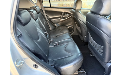 Toyota Rav4 2.2 D-4D / 4X4 / EXECUTIVE / KOJA / KEYLESS / NAVI - автомобили, коли, обяви за нови и употребявани 11