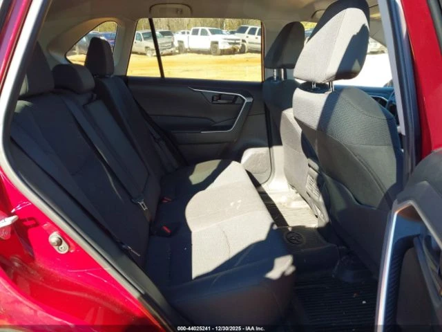 Toyota Rav4 LE - автомобили, коли, обяви за нови и употребявани 12