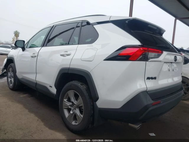 Toyota Rav4 HYBRID XLE - автомобили, коли, обяви за нови и употребявани 3