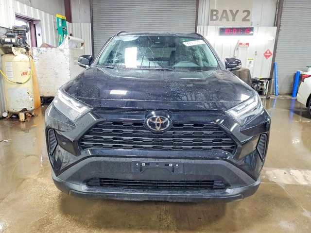 Toyota Rav4 XLE - автомобили, коли, обяви за нови и употребявани 0