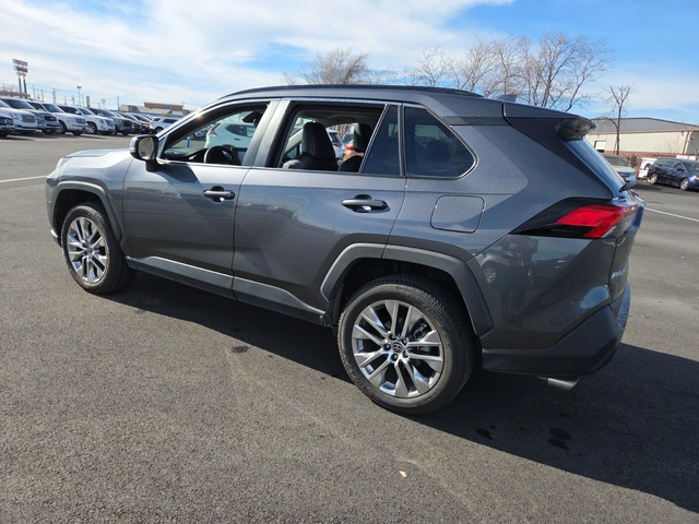 Toyota Rav4 XLE Premium - автомобили, коли, обяви за нови и употребявани 2